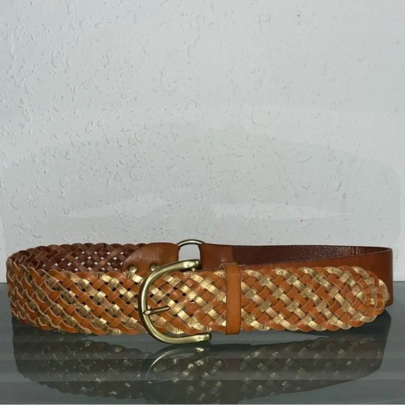 Linea Pelle Brown Leather Belt Small Gold Accents Big Brass Buckle Boho Western Linea Pelle Leather Belt Boho Solid Brass Studded Laser Cut  main image 2